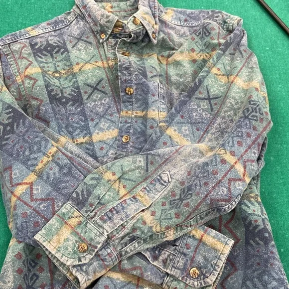 L.L. Bean Patterned Button Up - L - Picture 4 of 4